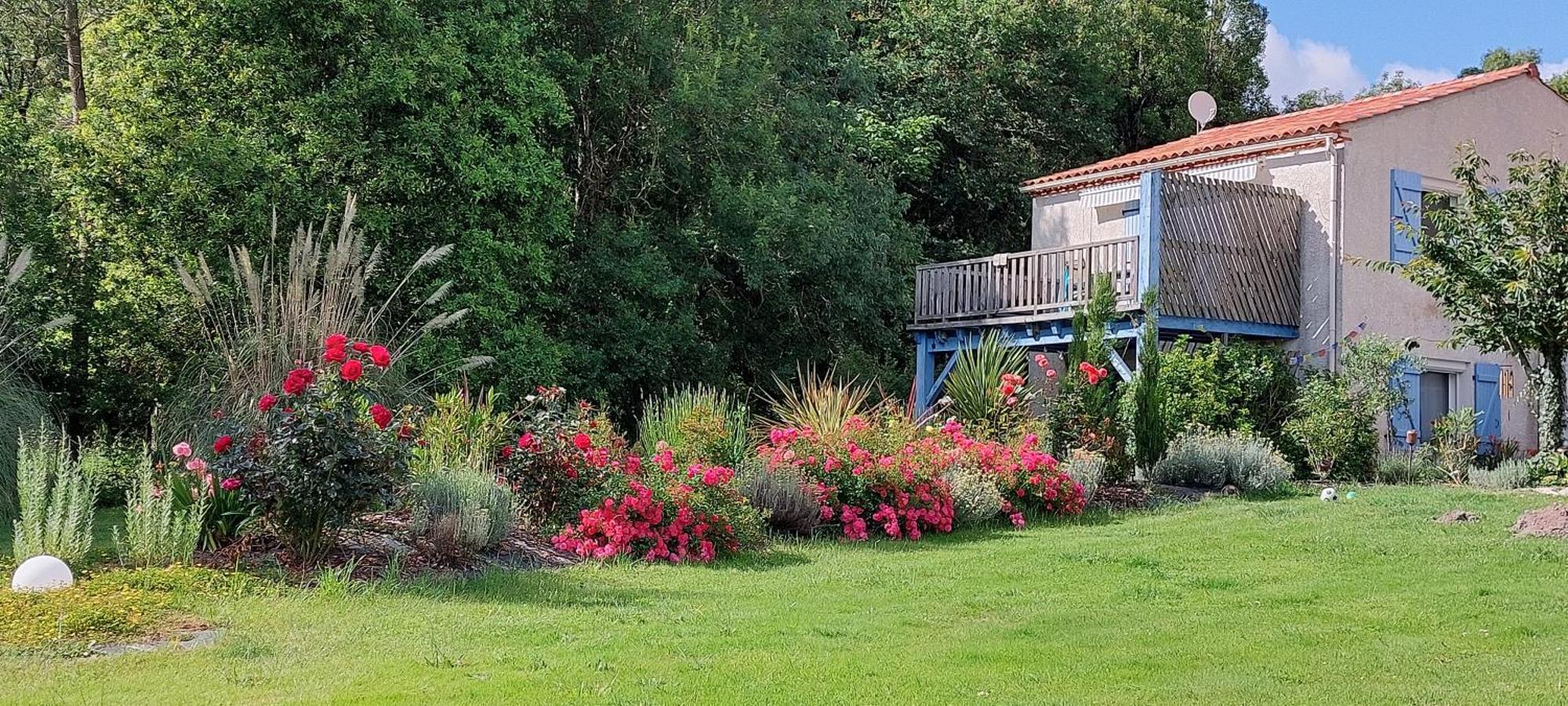 Gite Douceur De Vivre Saint-Avaugourd-des-Landes Kültér fotó